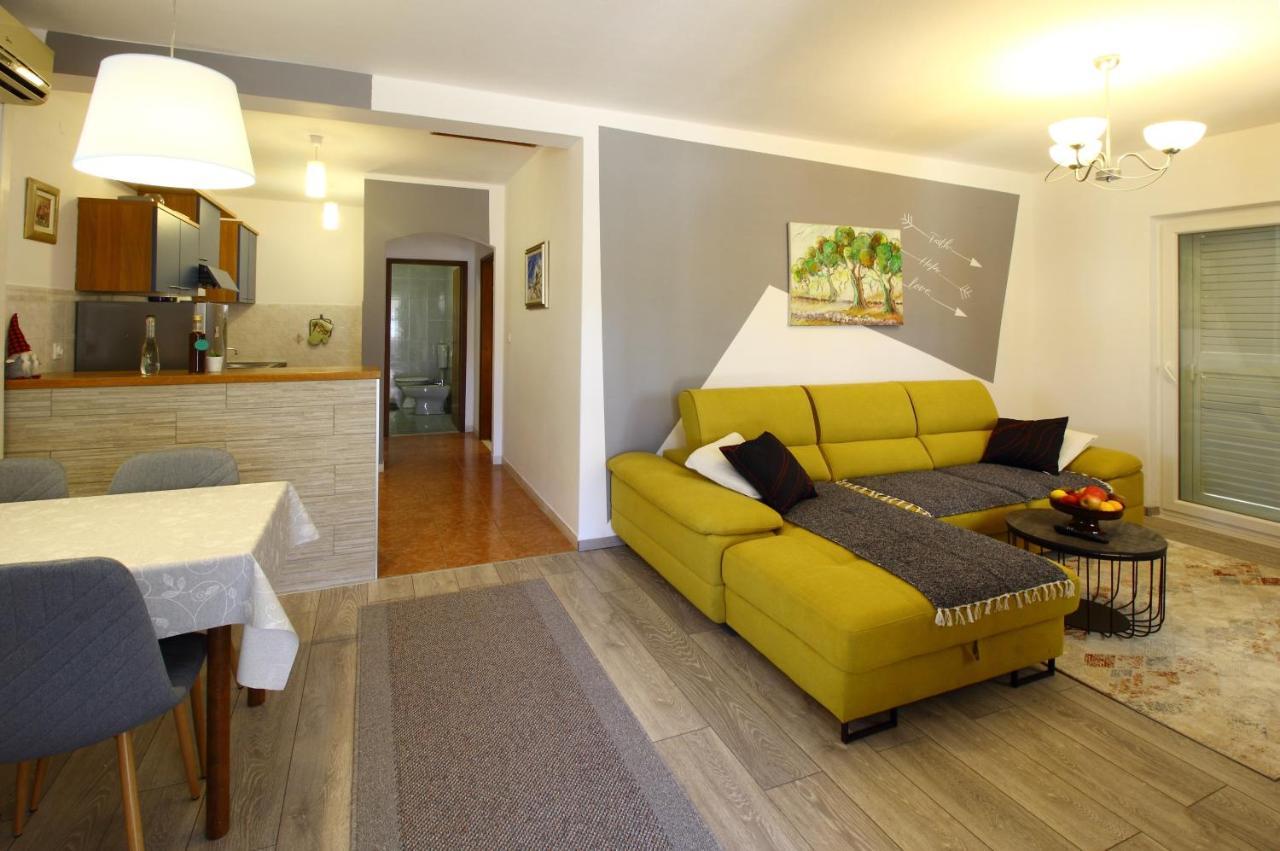 Apartment Marita Čilipi Exterior foto